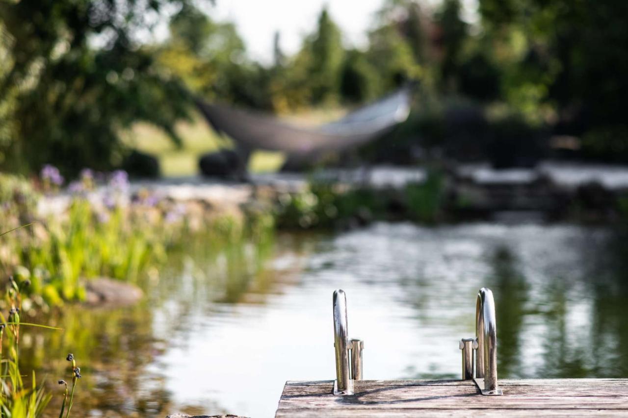 Hofgut Mollberg Hotell Wiefelstede Exteriör bild